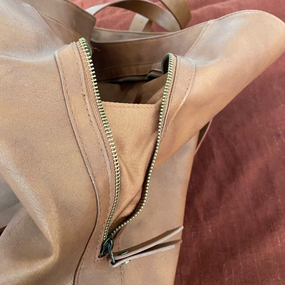 Target tote - Picture 3 of 4